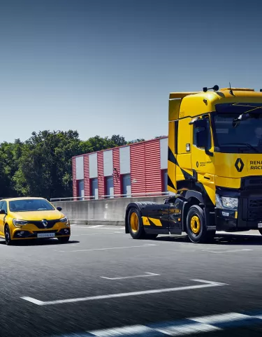 T High Renault Sport Racing